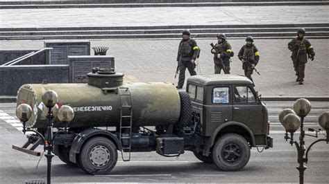 İ­s­p­a­n­y­a­­d­a­n­ ­U­k­r­a­y­n­a­­y­a­ ­2­0­0­ ­t­o­n­ ­a­s­k­e­r­i­ ­m­a­l­z­e­m­e­